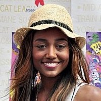 Patina Miller Nua