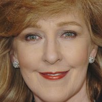 Patricia Hodge Nua