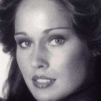 Patti McGuire Nua