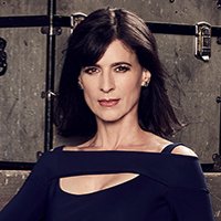 Perrey Reeves Nua