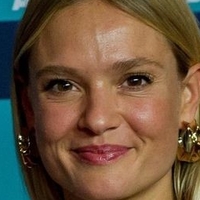 Pia Stutzenstein Nua