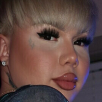 PlayboyZach Nua