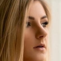 Polina Sitnova Nua