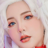 queenie16.1 Nua