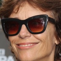 Rachel Ward Nua