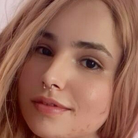 Rafaela Scarpelli Nua