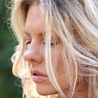 Rebekka Armstrong Nua