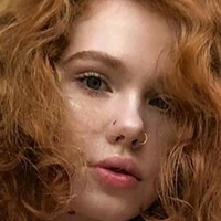 Redhead21 Nua