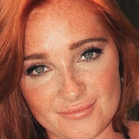 redheadoliva Nua