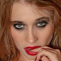 rileyannemodel Nua