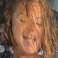 Robyn Allan Nua