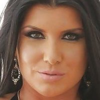 Romi Rain Nua