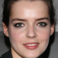 Roxane Mesquida Nua