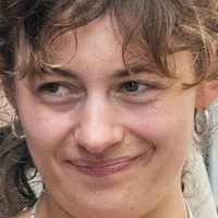 Ruby Ashbourne Serkis Nua
