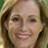 Sabine Bach Nua