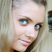 Sabrina Bangs Nua