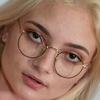 Sabrina May Nua