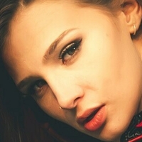 Sam Holly Nua