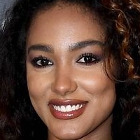 Samira Lui Nua