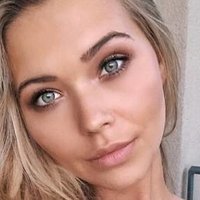 Sandra Kubicka Nua