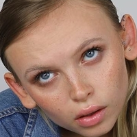 Sara Carstens Nua