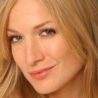 Sara Gmuer Nua
