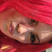 Sara Mills Nua