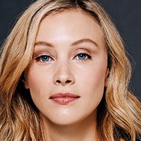 Sarah Gadon Nua