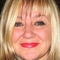 Sarah Greenwood Nua