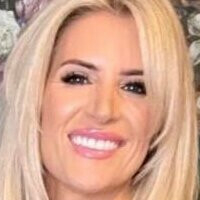 Sarah Jayne Dunn Nua