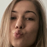 sarahrose19 Nua