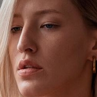 Savannah Savelises Nua