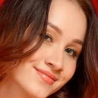 Scarlet Telles Nua