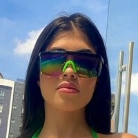 Selena Garcia BH Nua