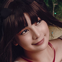 Senpai Alice Nua