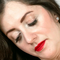 Sexykosmetikerin Nua
