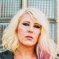 Shaley Scott Nua