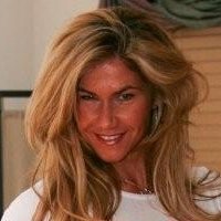 Shannon Leroux Nua