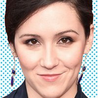 Shannon Woodward Nua
