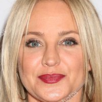 Sharon Case Nua