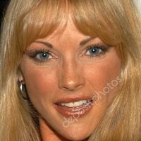 Shayla LaVeaux Nua