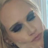 Shazza McKenzie Nua
