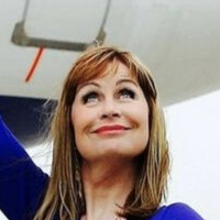 Sian Lloyd Nua