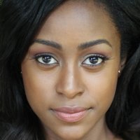 Simona Brown Nua