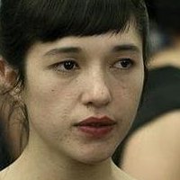 Simone Bucio Nua
