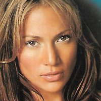 Simone Mueterthies Nua