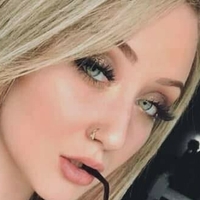 Sky Mckenzie Nua