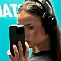 Sofia Isabella Nua