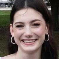 Sophie Taylor Nua