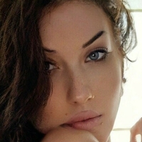 Stefania Aames Nua